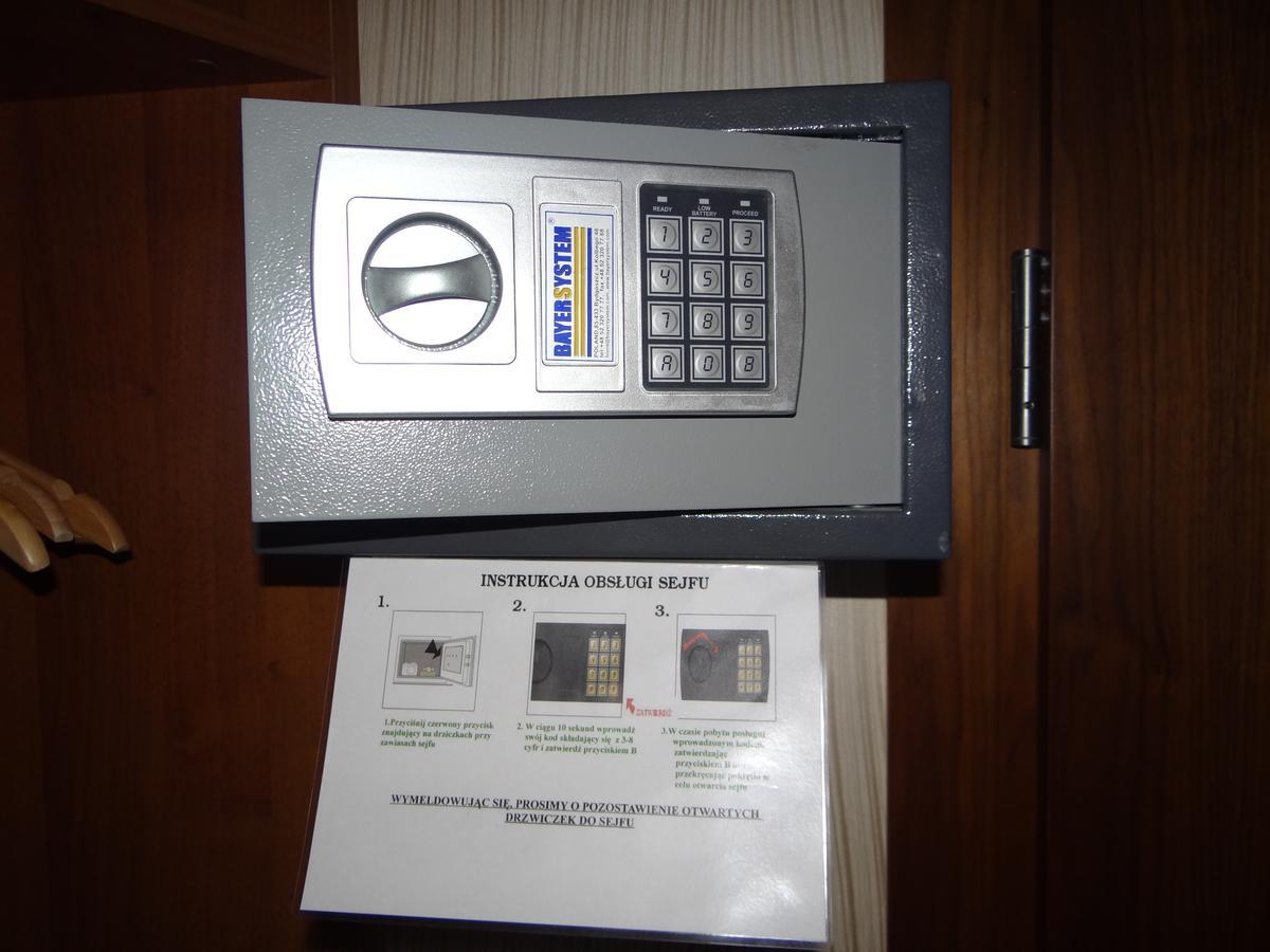Grot Hotel Malbork Luaran gambar