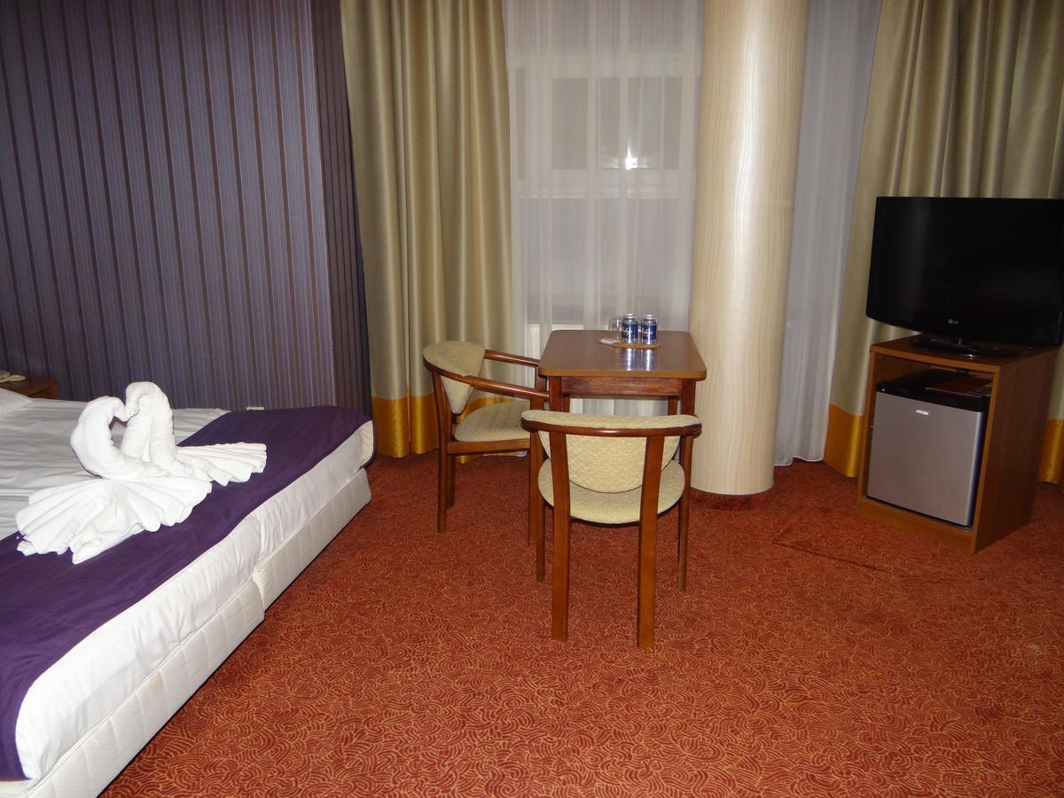 Grot Hotel Malbork Luaran gambar