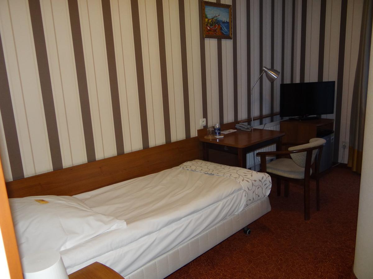 Grot Hotel Malbork Luaran gambar