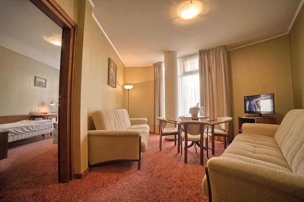 Grot Hotel Malbork Luaran gambar